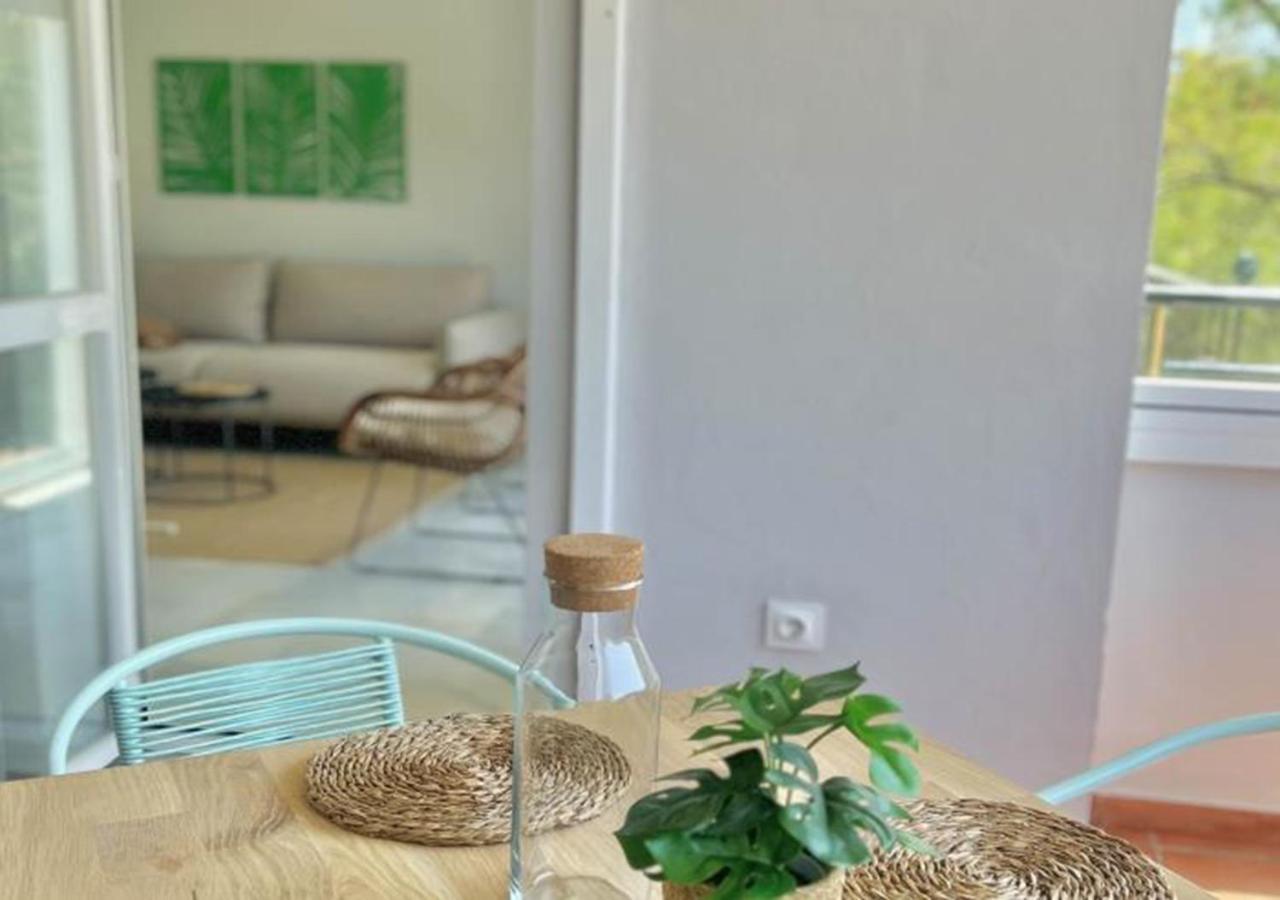 Alambra Del Sol - Coastal Retreat By The Apartamento *