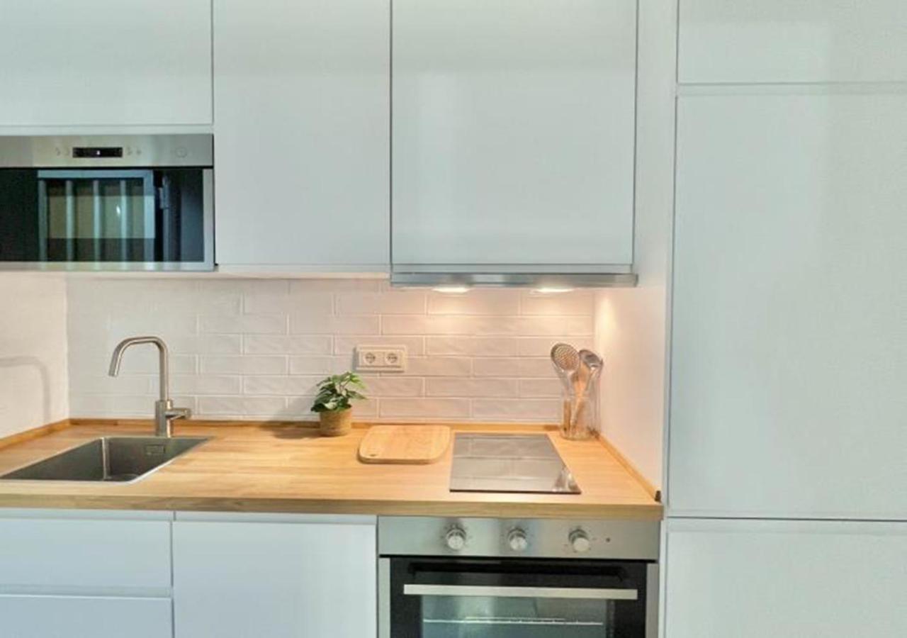 Apartamento Alambra Del Sol - Coastal Retreat By The *