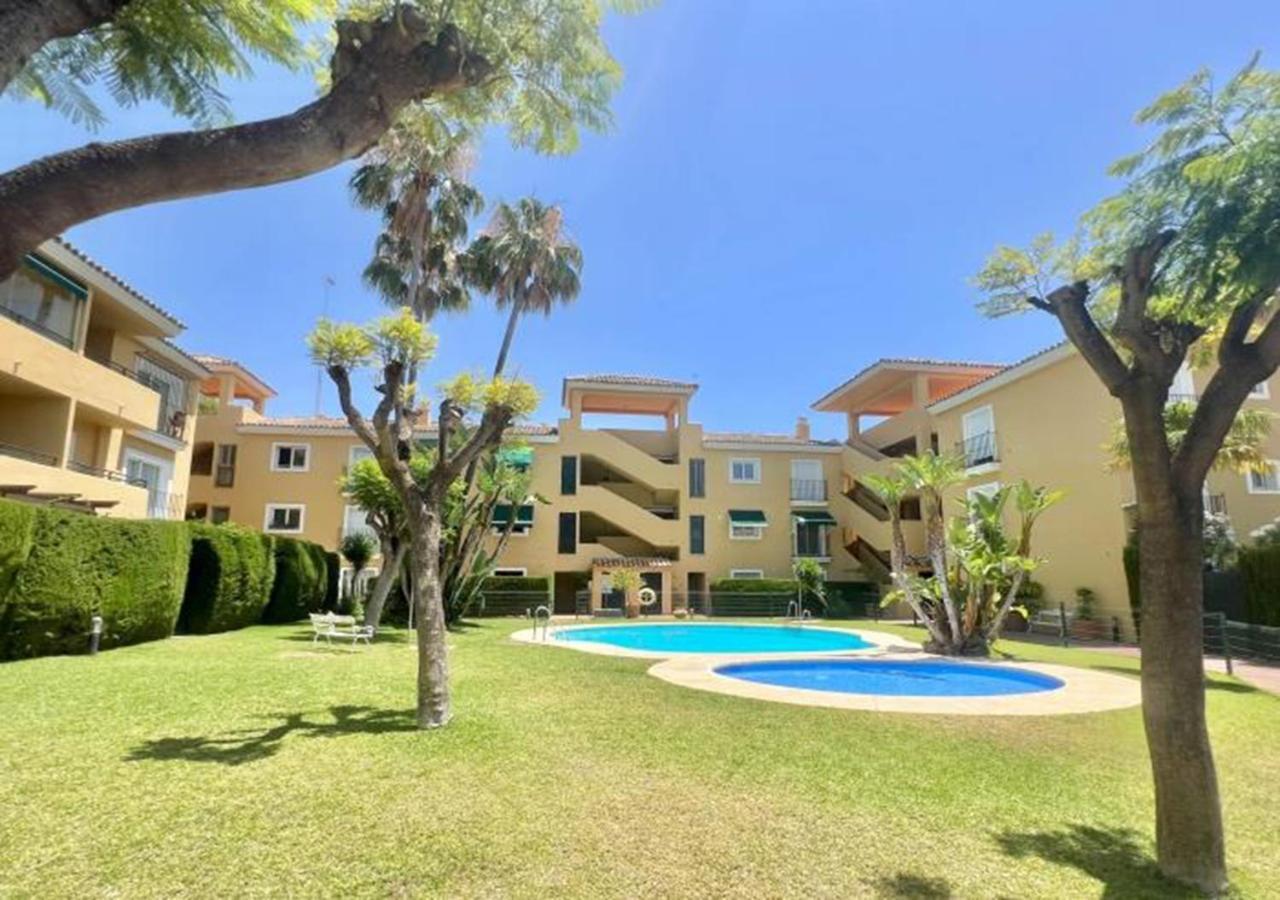 Alambra Del Sol - Coastal Retreat By The Appartement